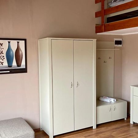 Gyula Var Premium Apartman מראה חיצוני תמונה